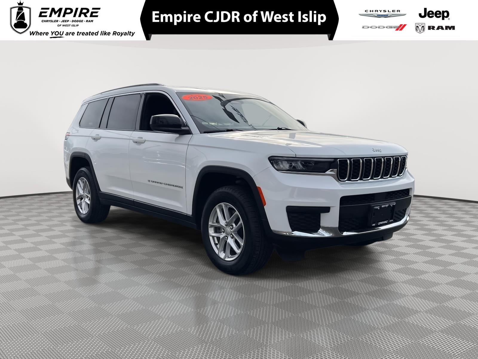 2025 Jeep Grand Cherokee L Laredo X 4x4