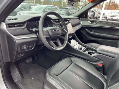 2025 Jeep Grand Cherokee L Limited 4x4