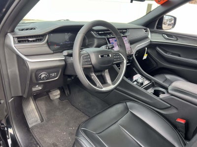 2025 Jeep Grand Cherokee L Limited 4x4