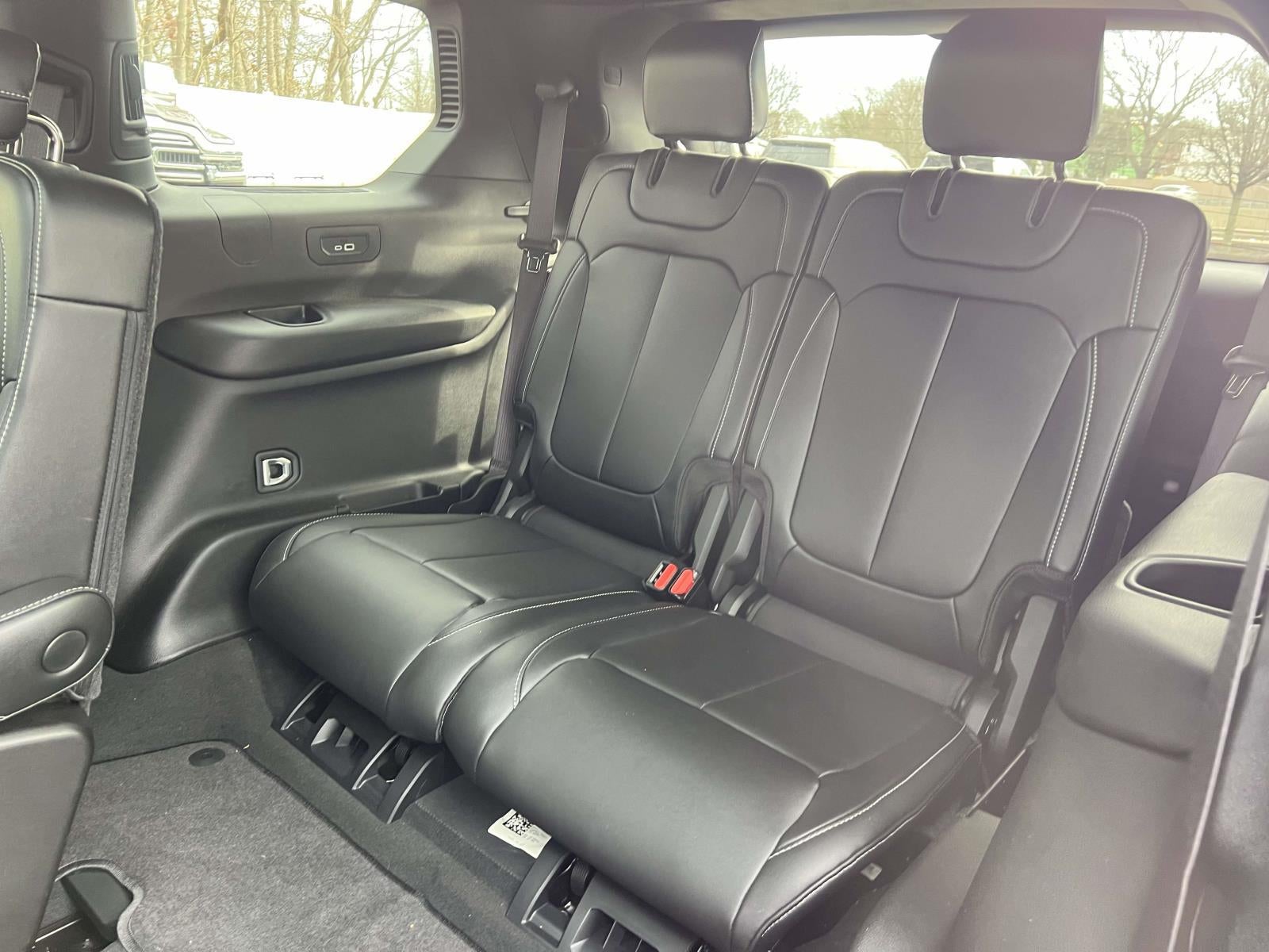 2025 Jeep Grand Cherokee L Limited 4x4