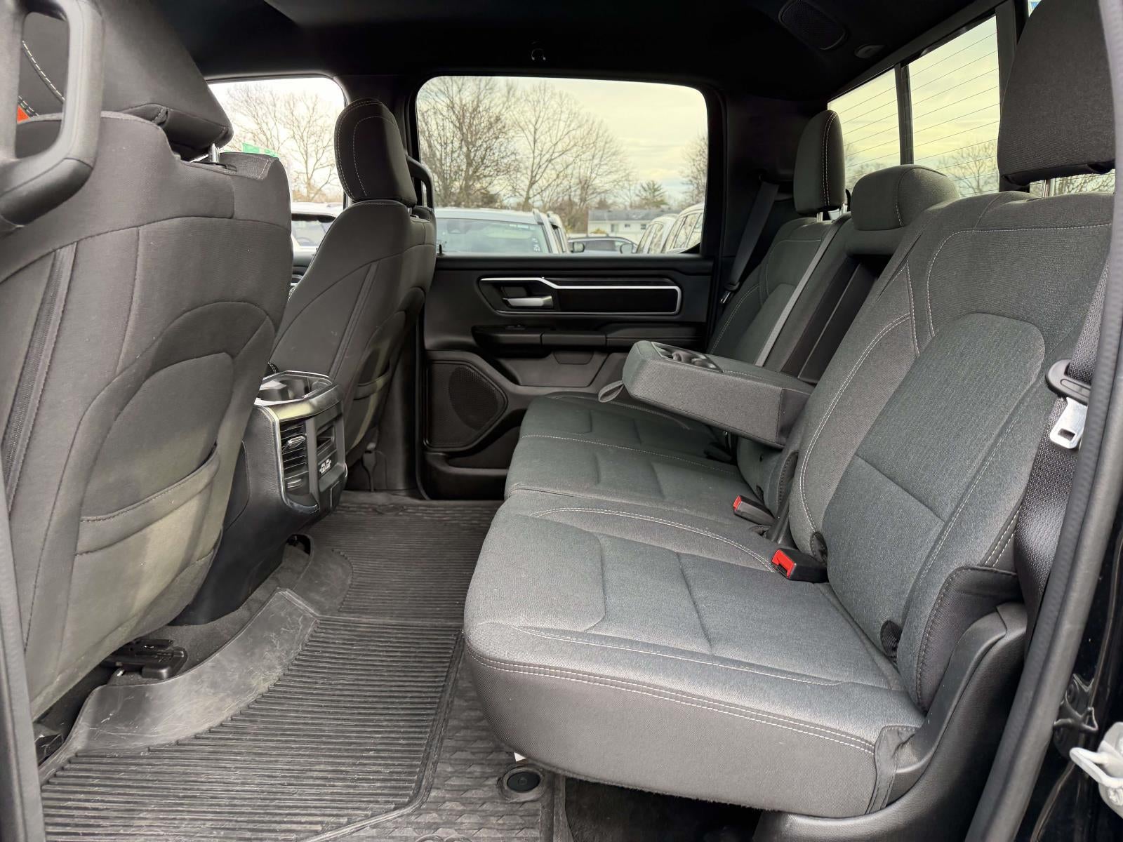 2024 RAM 1500 Big Horn Crew Cab 4x4 5'7' Box