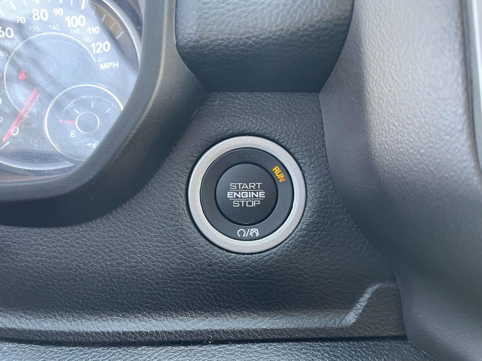 2020 RAM 1500 Big Horn Quad Cab 4x4 6'4' Box