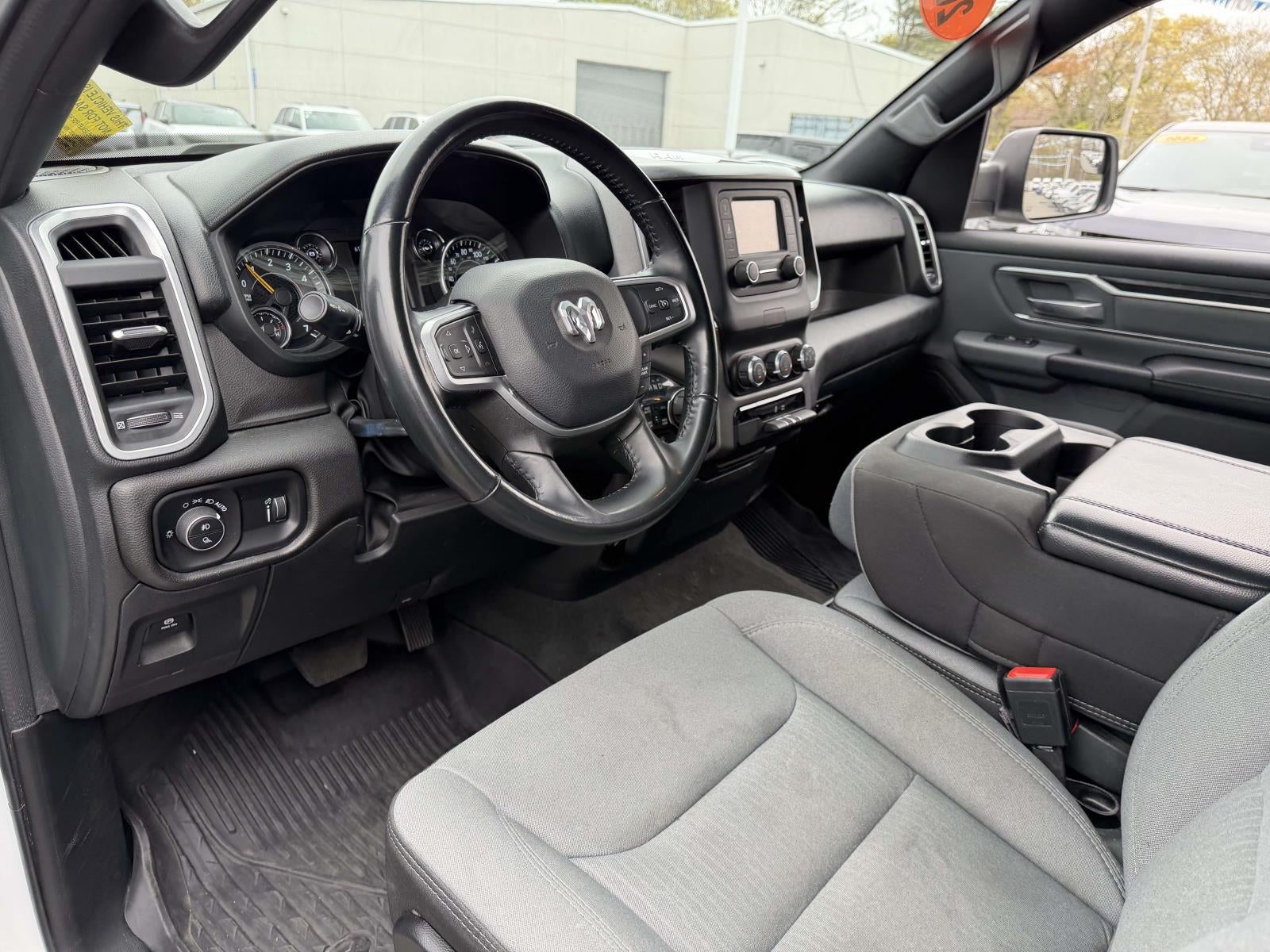 2022 RAM 1500 Big Horn Crew Cab 4x4 5'7' Box