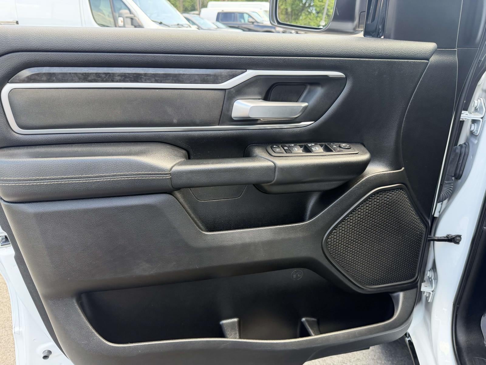 2023 RAM 1500 Big Horn Crew Cab 4x4 5'7' Box