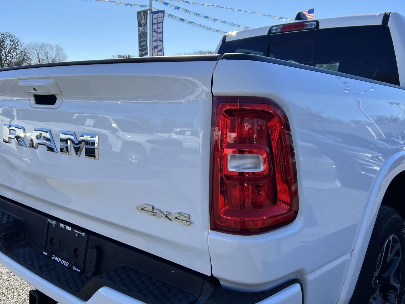 2025 RAM 1500 Laramie Crew Cab 4x4 5'7' Box