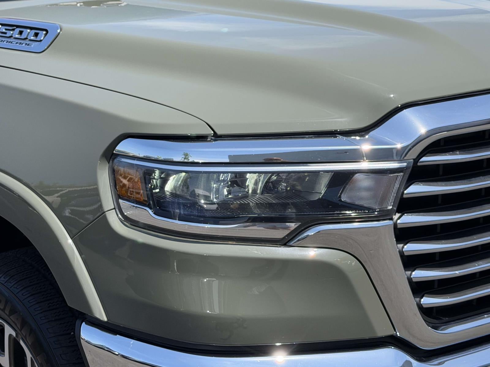 2026 RAM 1500 Laramie Crew Cab 4x4 5'7' Box