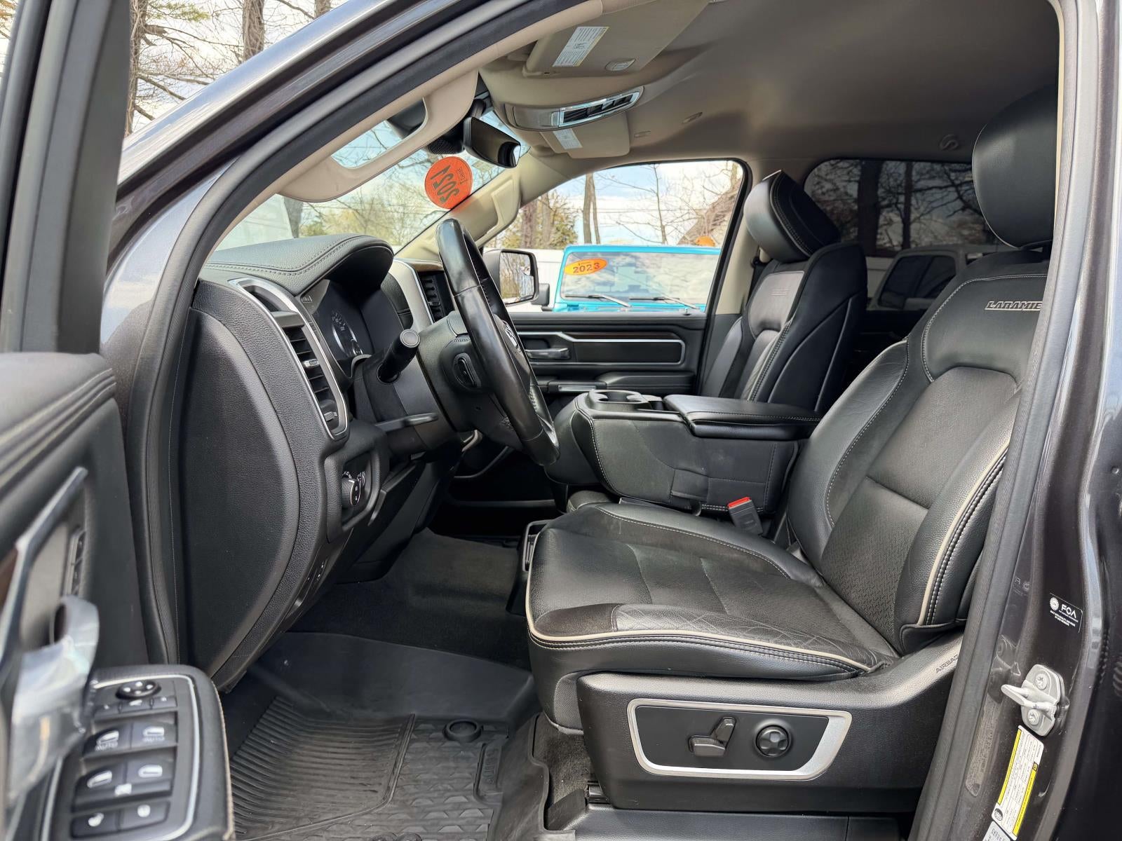 2021 RAM 1500 Laramie Crew Cab 4x4 5'7' Box