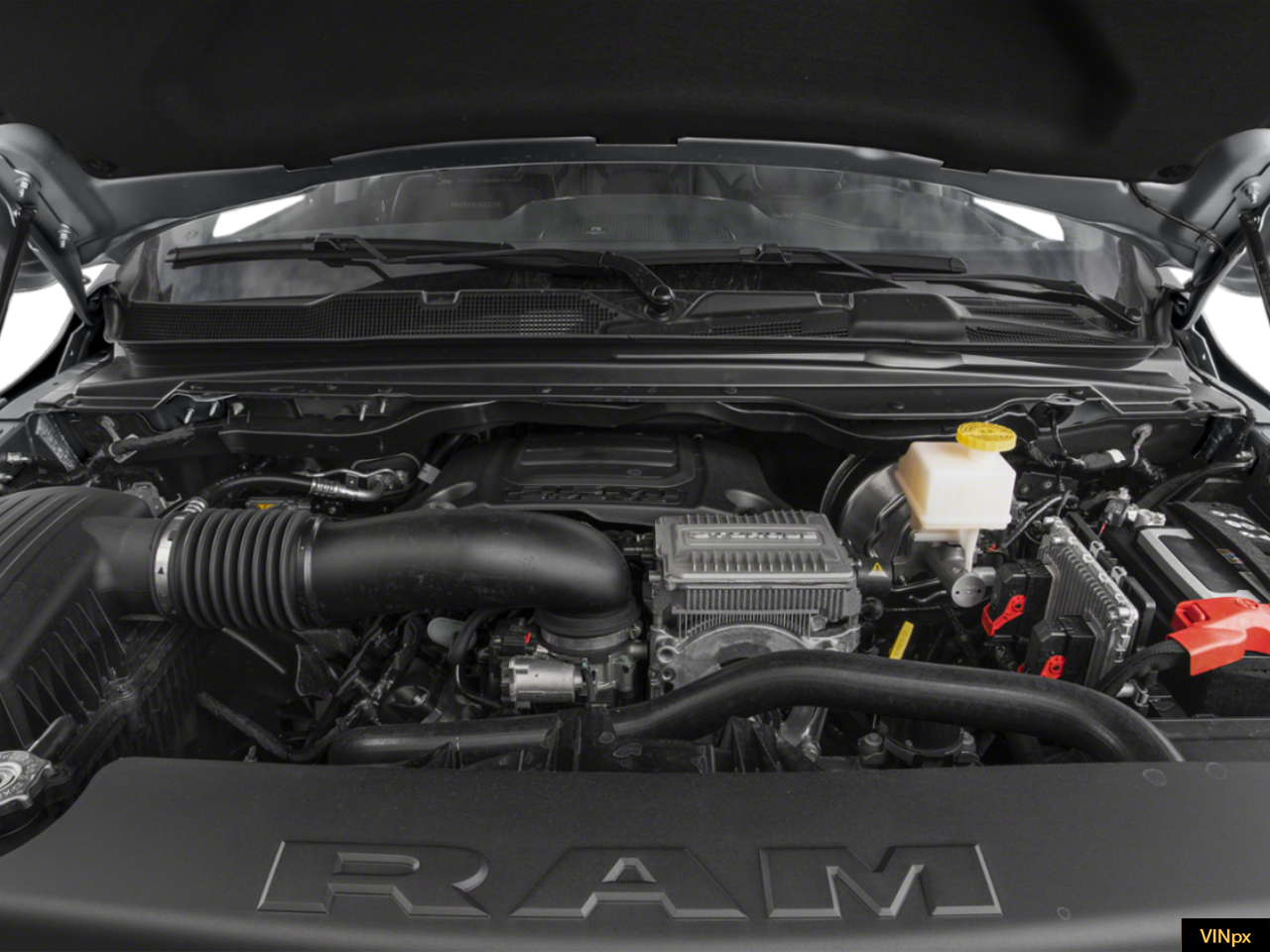 2022 RAM 1500 Laramie Crew Cab 4x4 5'7' Box