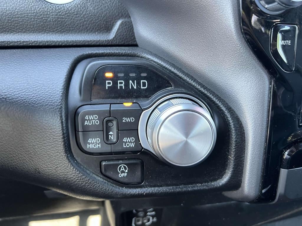 2023 RAM 1500 Laramie Crew Cab 4x4 5'7' Box