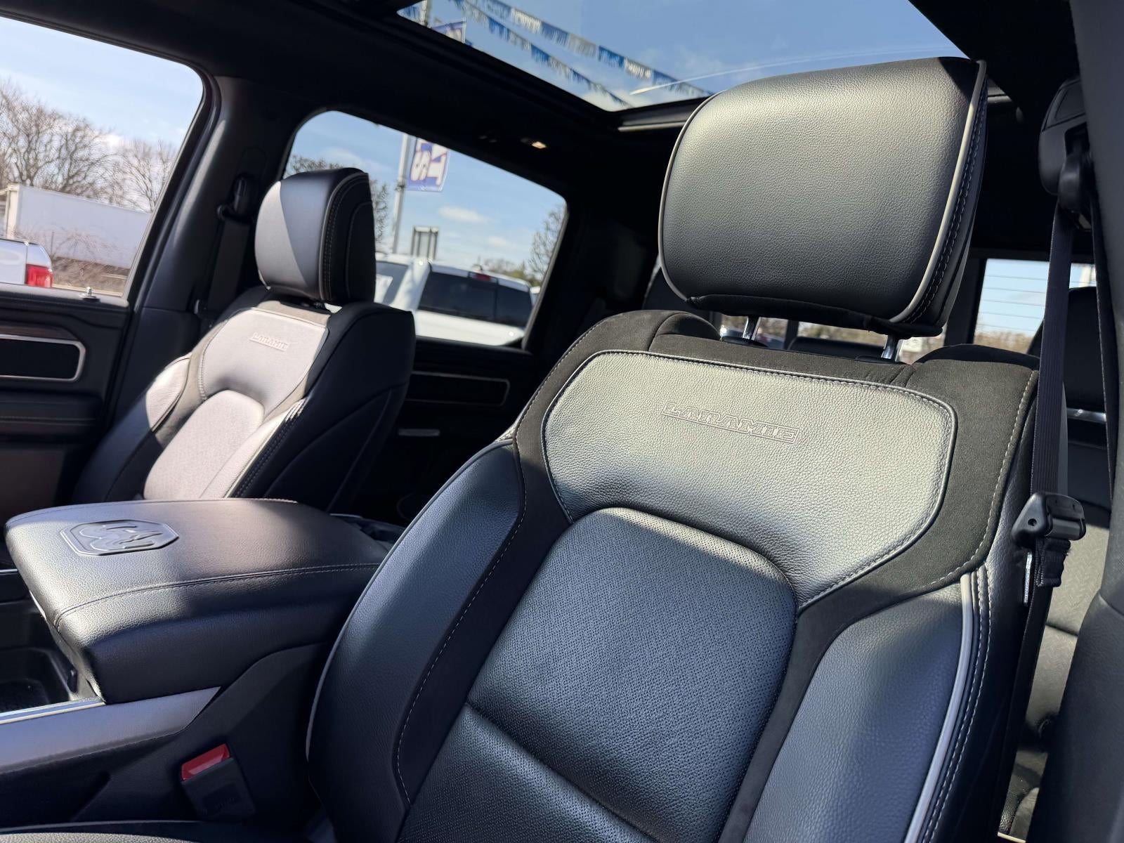 2023 RAM 1500 Laramie Crew Cab 4x4 5'7' Box