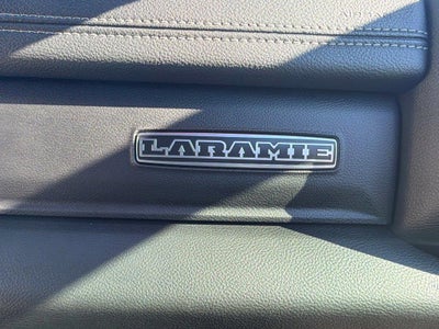 2023 RAM 1500 Laramie Crew Cab 4x4 5'7' Box