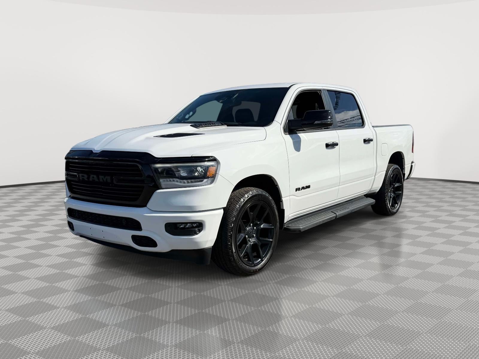 2023 RAM 1500 Laramie Crew Cab 4x4 5'7' Box