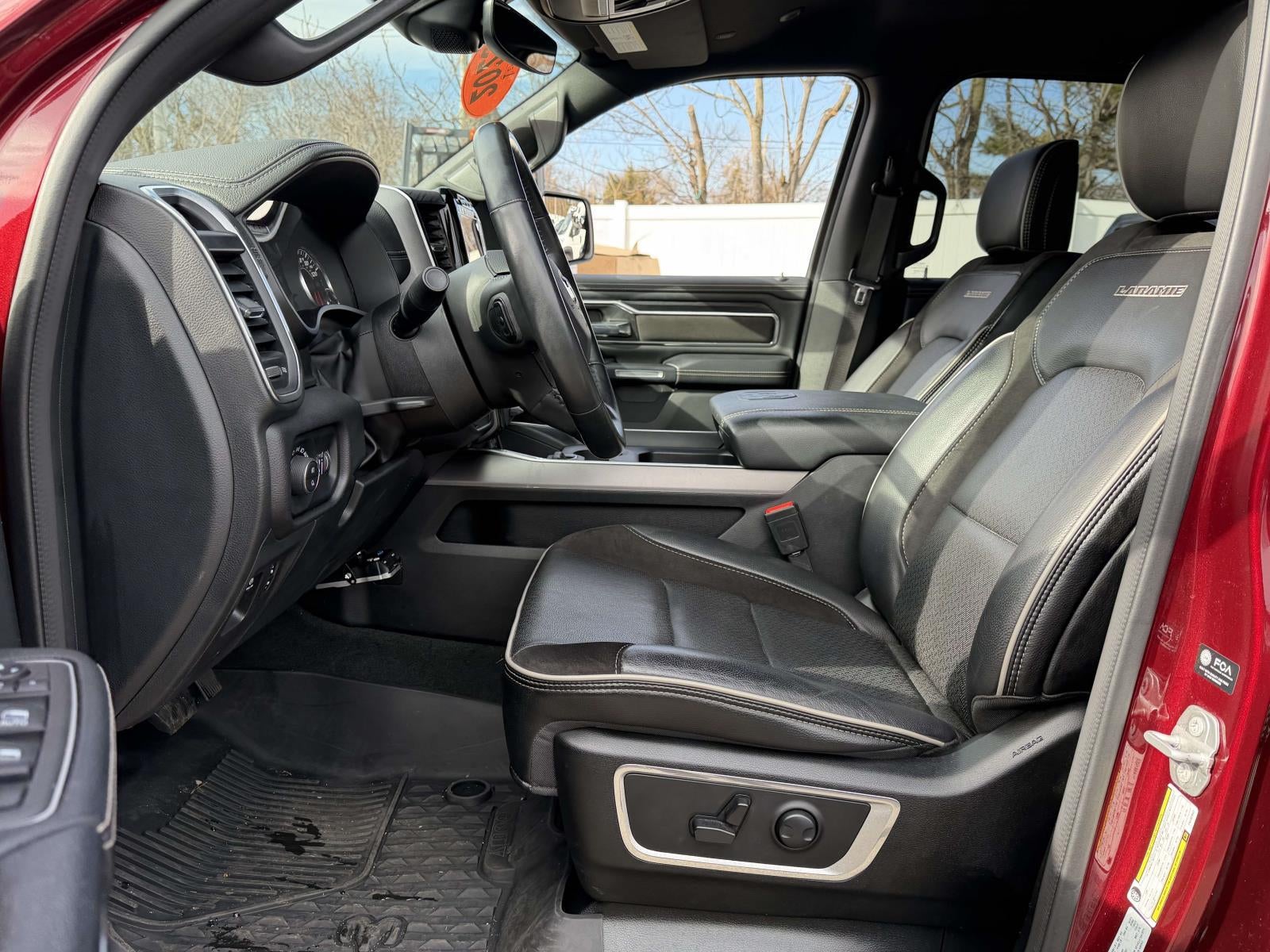 2023 RAM 1500 Laramie Crew Cab 4x4 5'7' Box