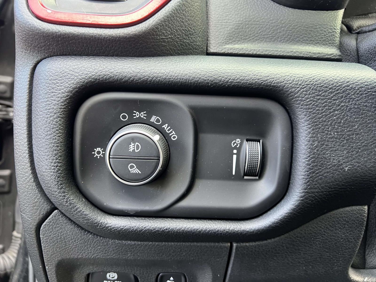 2021 RAM 1500 Rebel Crew Cab 4x4 5'7' Box