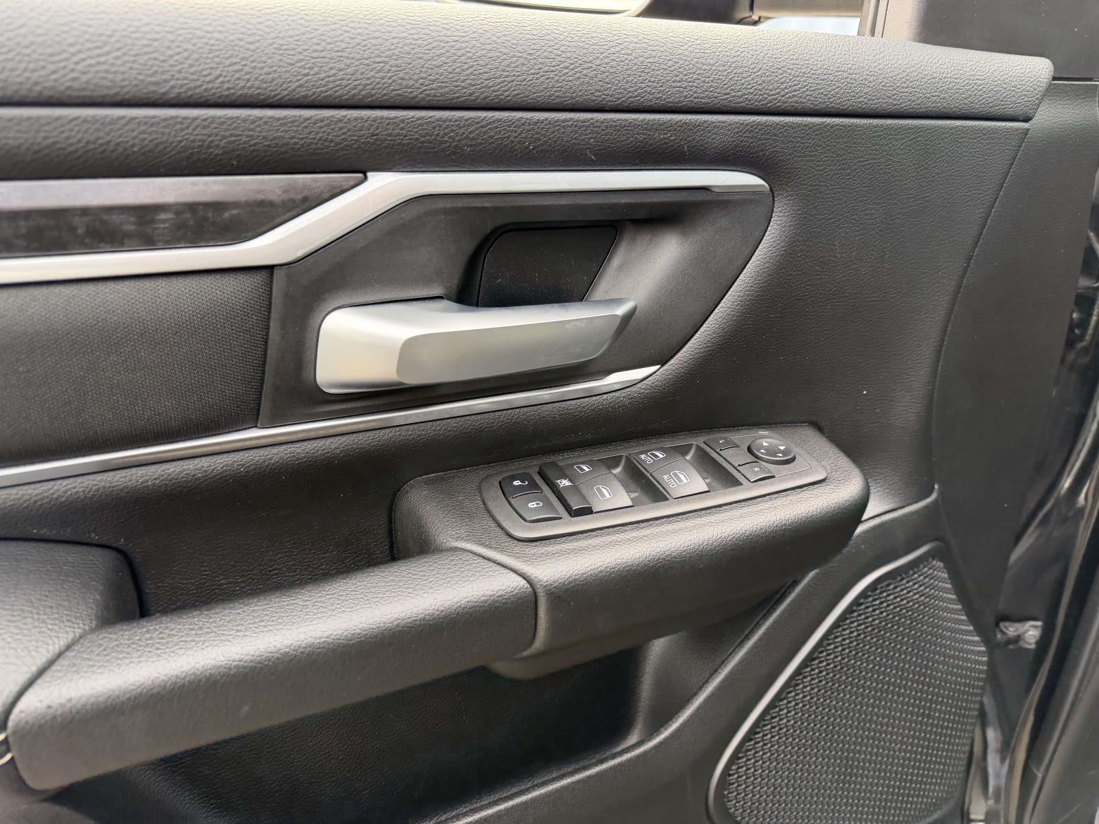 2023 RAM 1500 Big Horn Crew Cab 4x4 6'4' Box