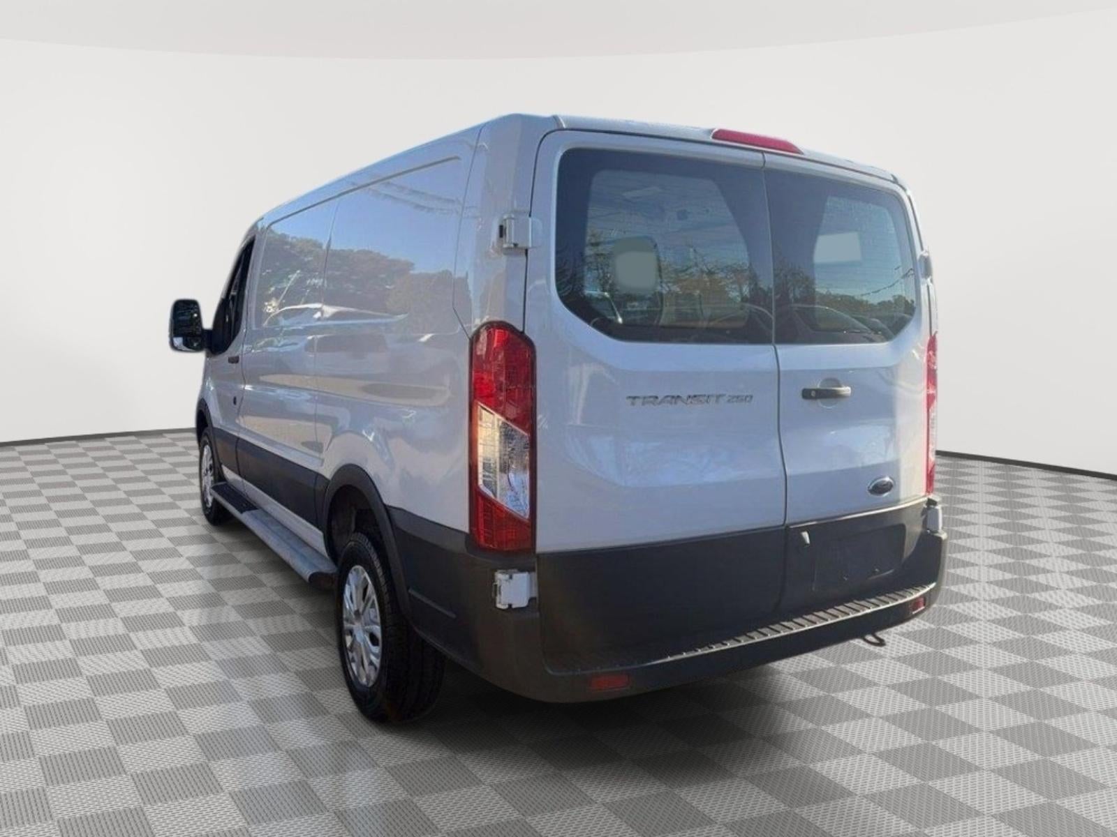 2025 Ford Transit-250 Cargo Van Base