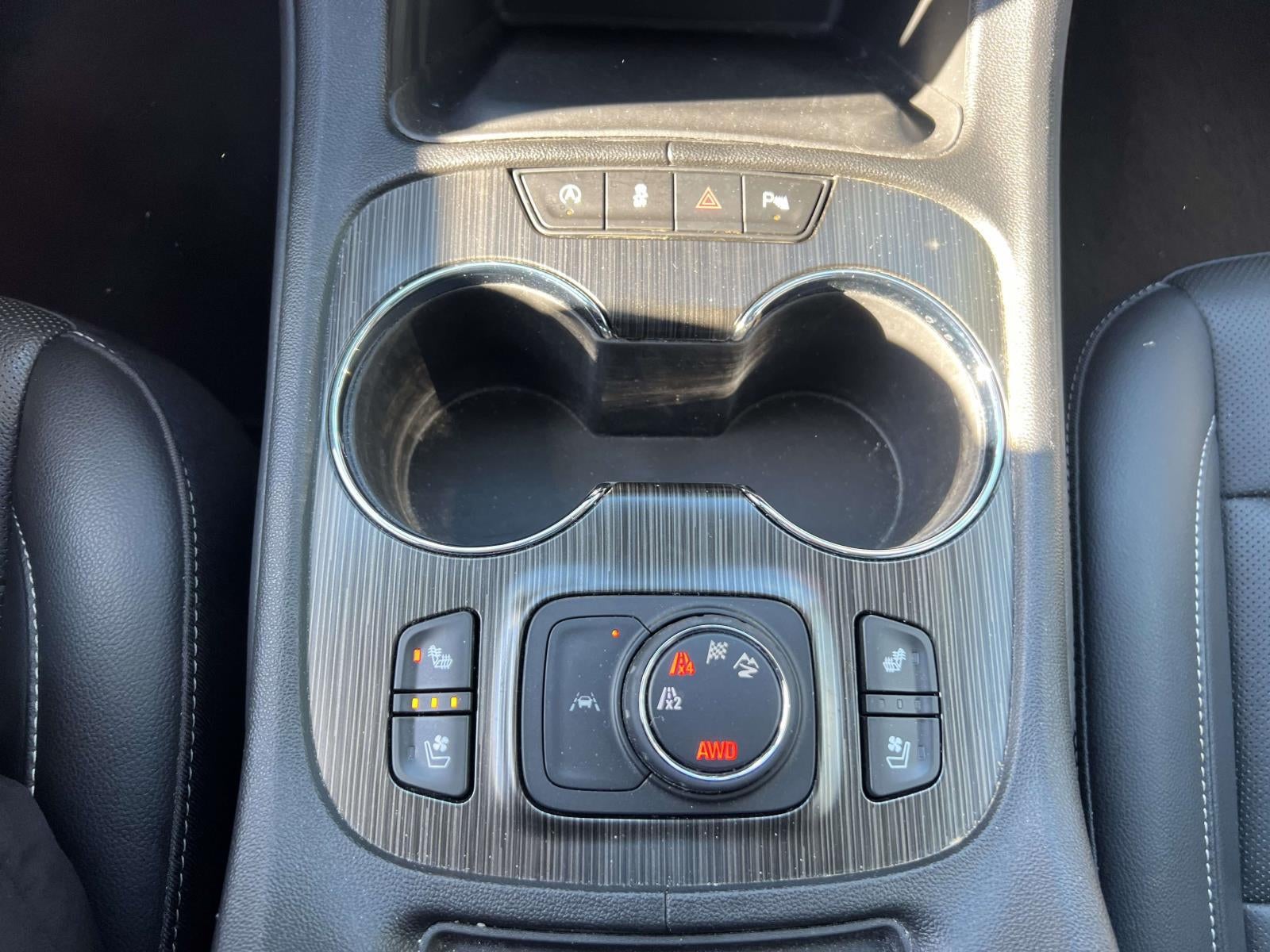 2023 GMC Acadia AWD SLT