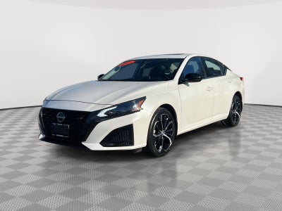 2023 Nissan Altima SR Intelligent AWD