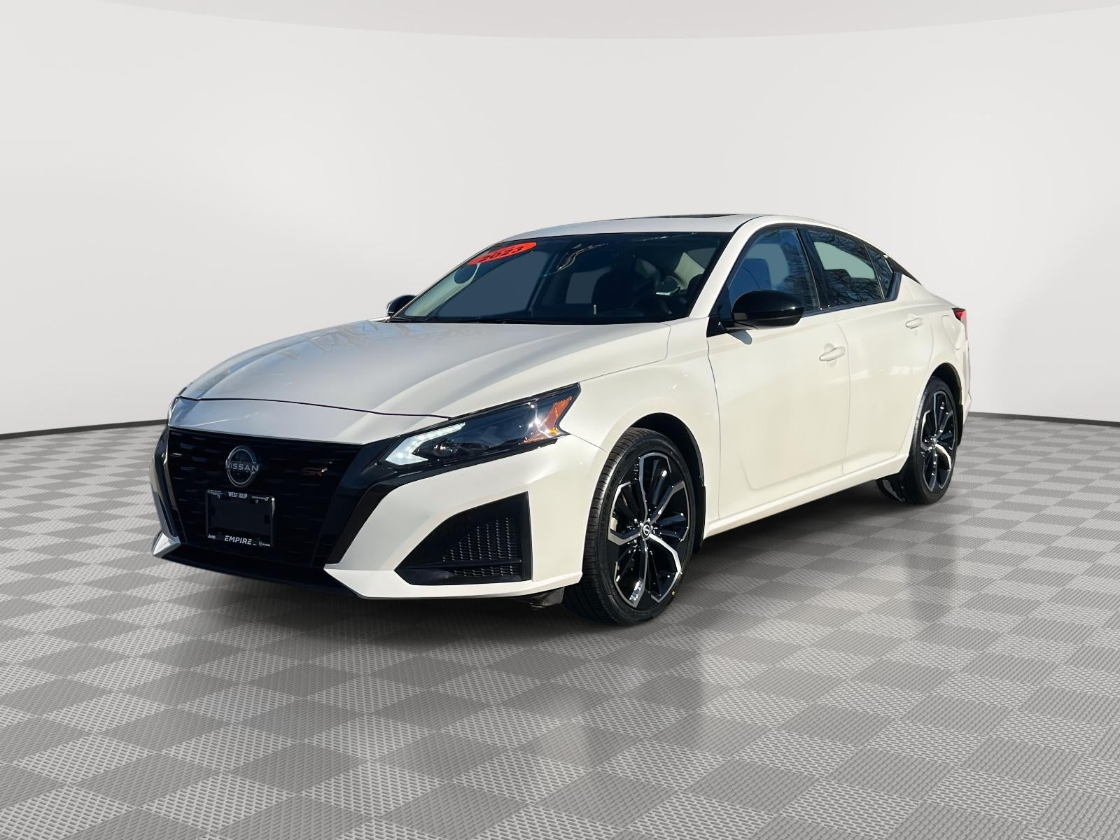 2023 Nissan Altima SR Intelligent AWD