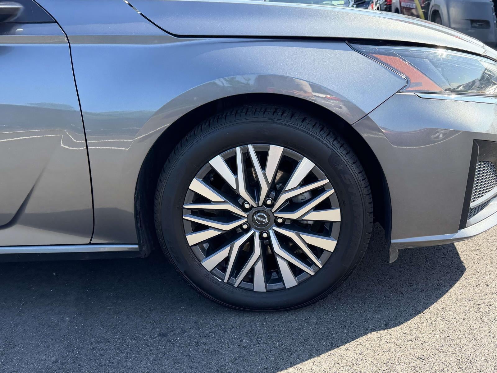 2023 Nissan Altima SV FWD