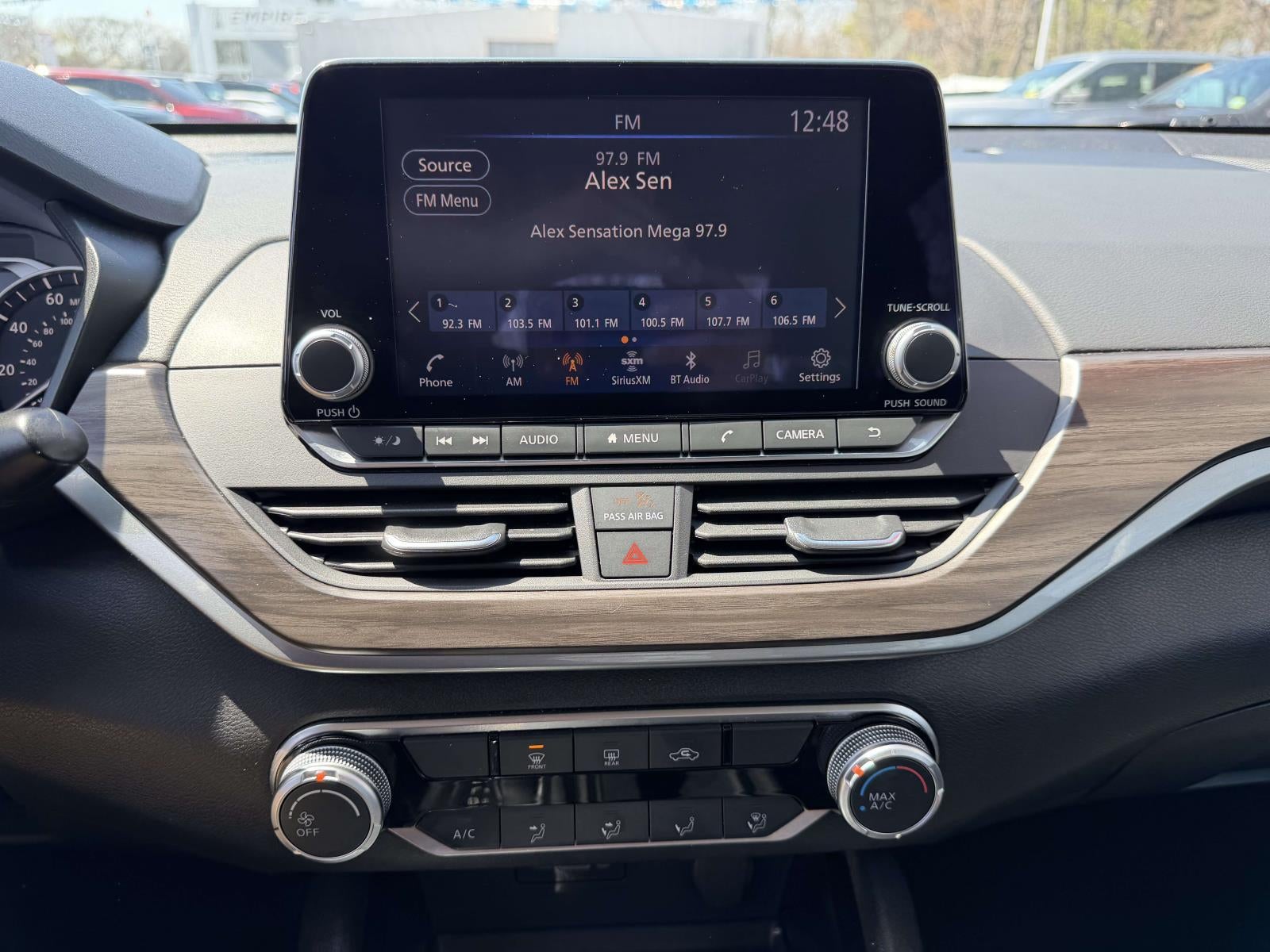 2024 Nissan Altima SV FWD