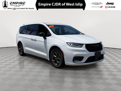 2024 Chrysler Pacifica Hybrid S Appearance Pkg