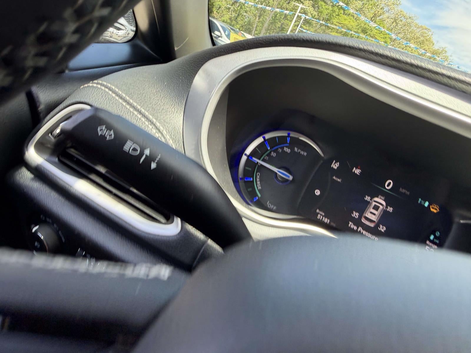 2024 Chrysler Pacifica Hybrid S Appearance Pkg
