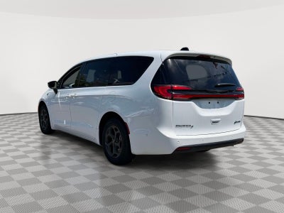 2024 Chrysler Pacifica Hybrid S Appearance Pkg