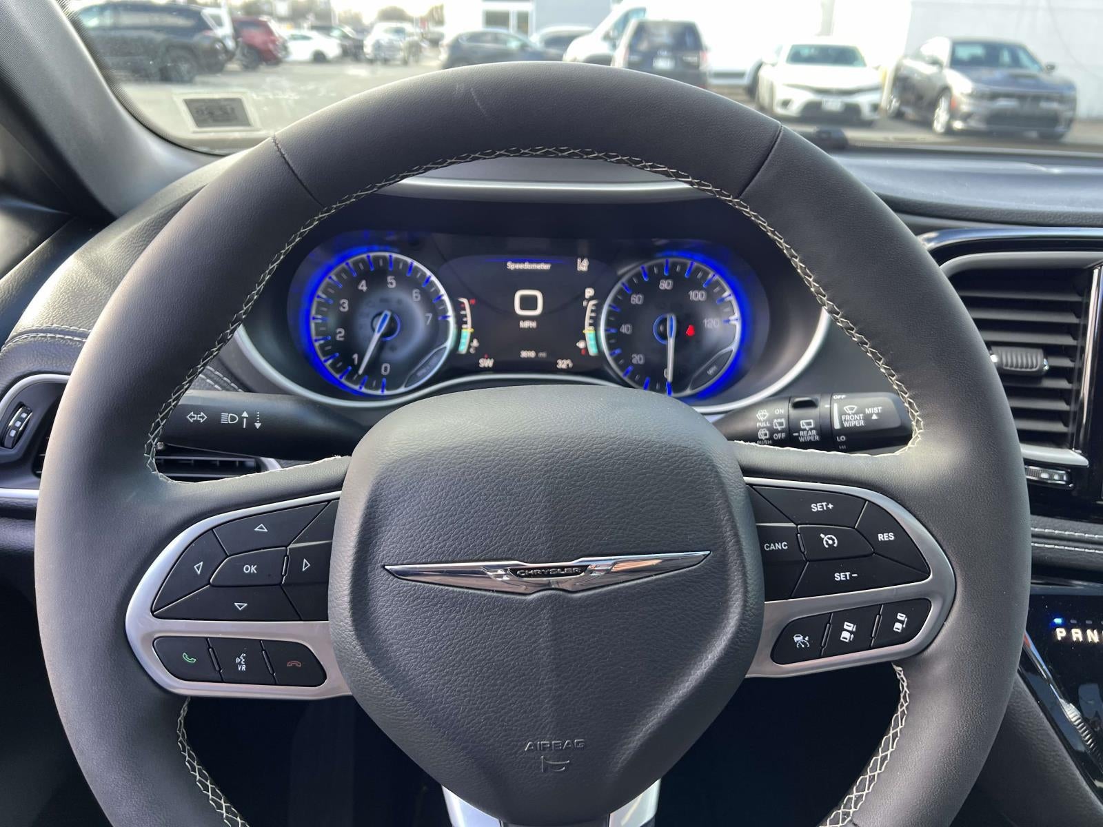 2025 Chrysler Pacifica Select