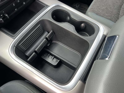 2017 RAM 1500 Big Horn Crew Cab 4x4 5'7' Box