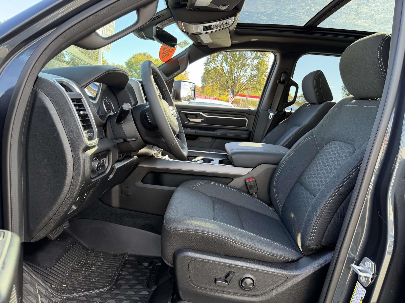 2026 RAM 1500 Big Horn Crew Cab 4x4 5'7' Box