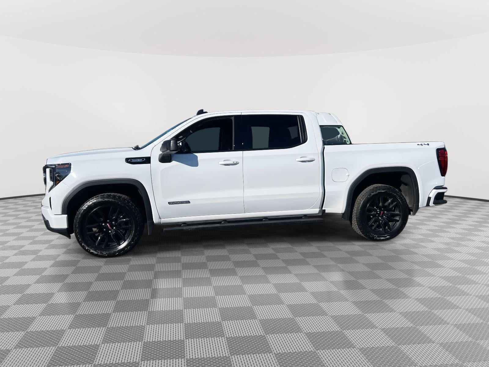 2025 GMC Sierra 1500 4WD Crew Cab Short Box Elevation with 3VL