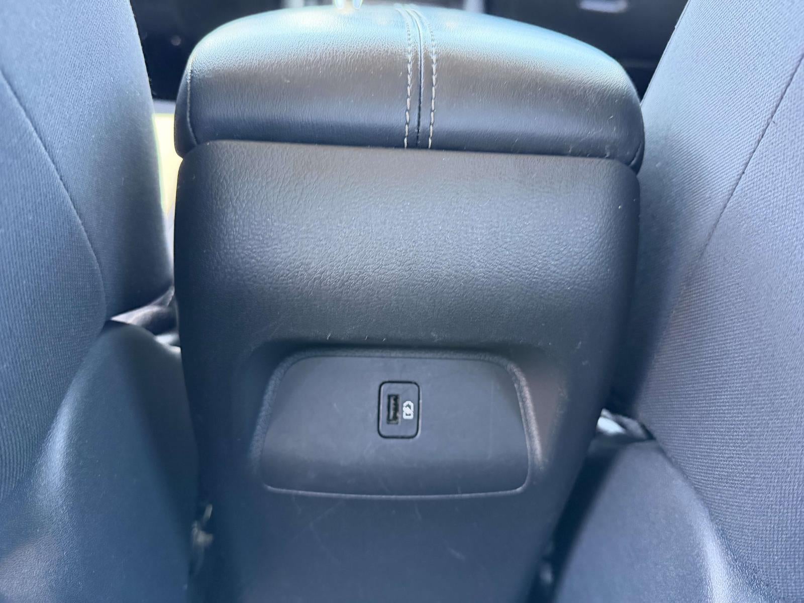 2021 Nissan Sentra SV Xtronic CVT