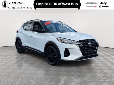 2023 Nissan Kicks SR Xtronic CVT