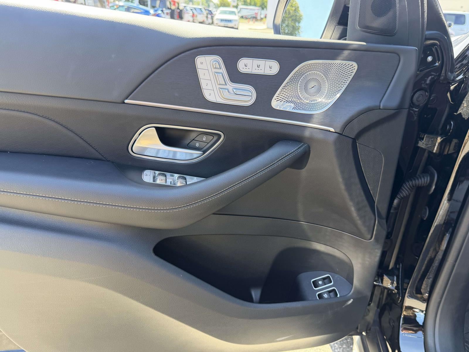 2025 Mercedes-Benz GLE 450e 4MATIC®