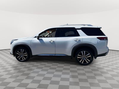2025 Nissan Pathfinder Platinum 4WD