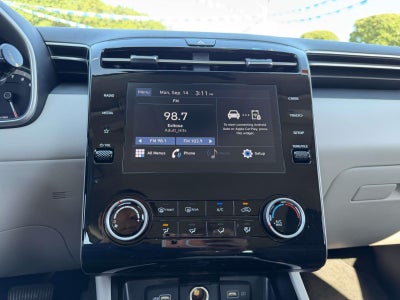 2024 Hyundai TUCSON SE