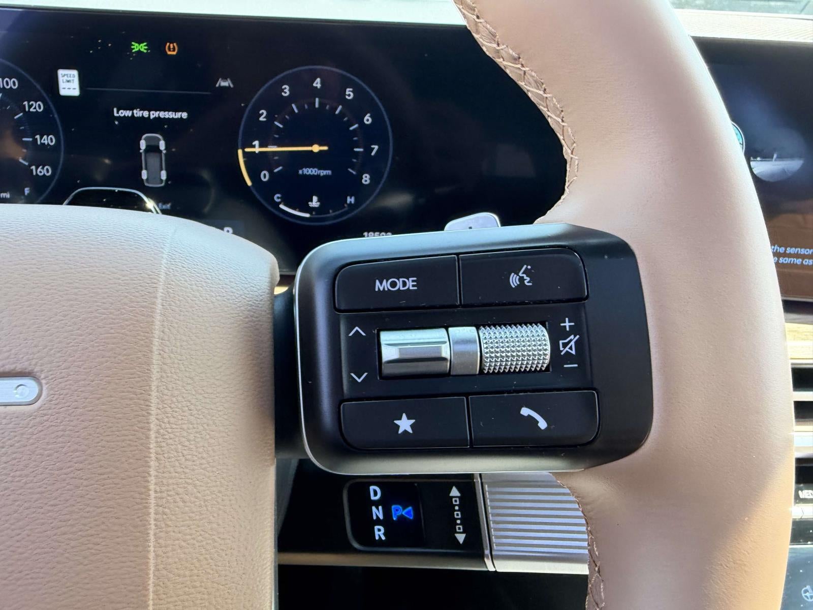 2025 Hyundai SANTA FE Limited