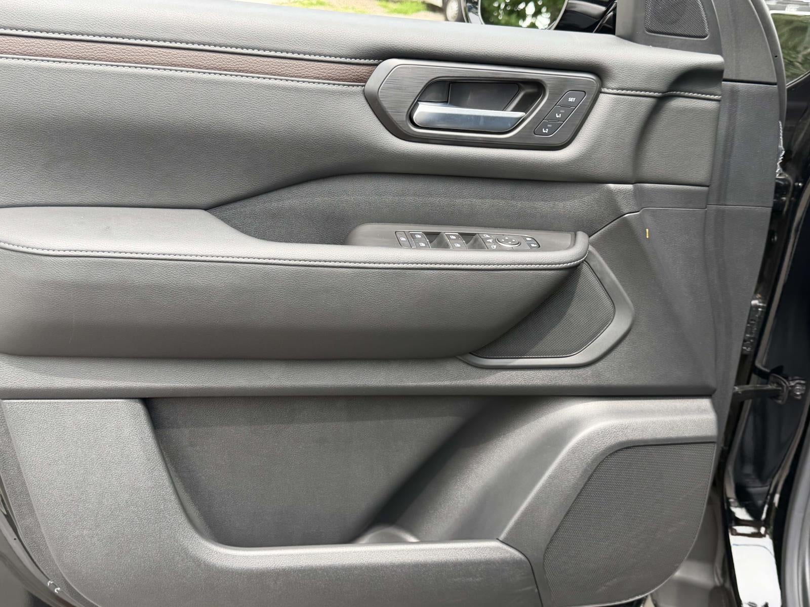 2025 Nissan Armada SL 4WD