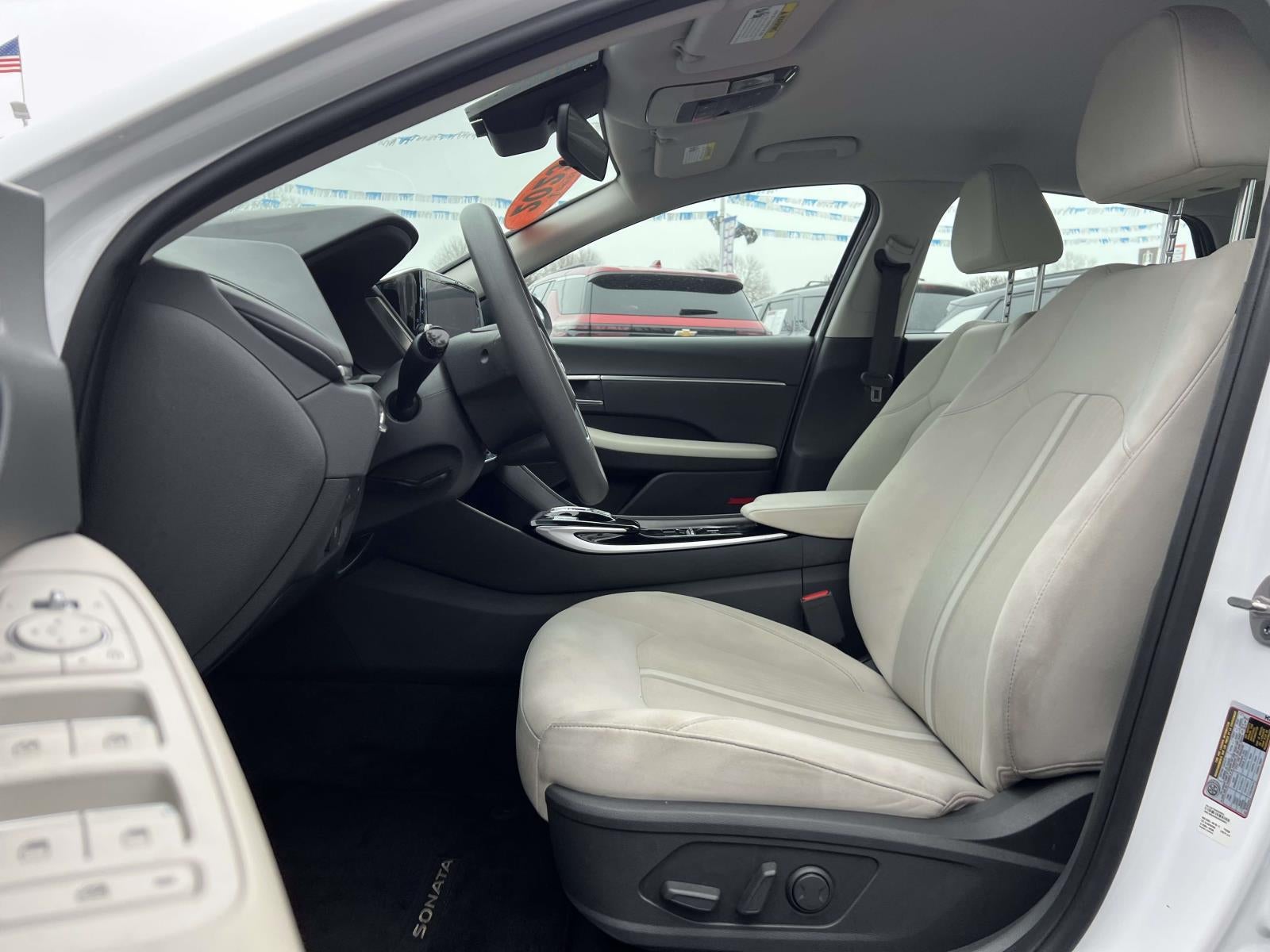 2023 Hyundai SONATA SEL