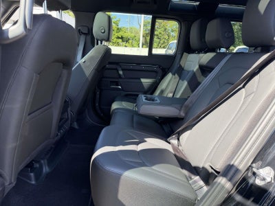 2025 Land Rover Defender 110 P300