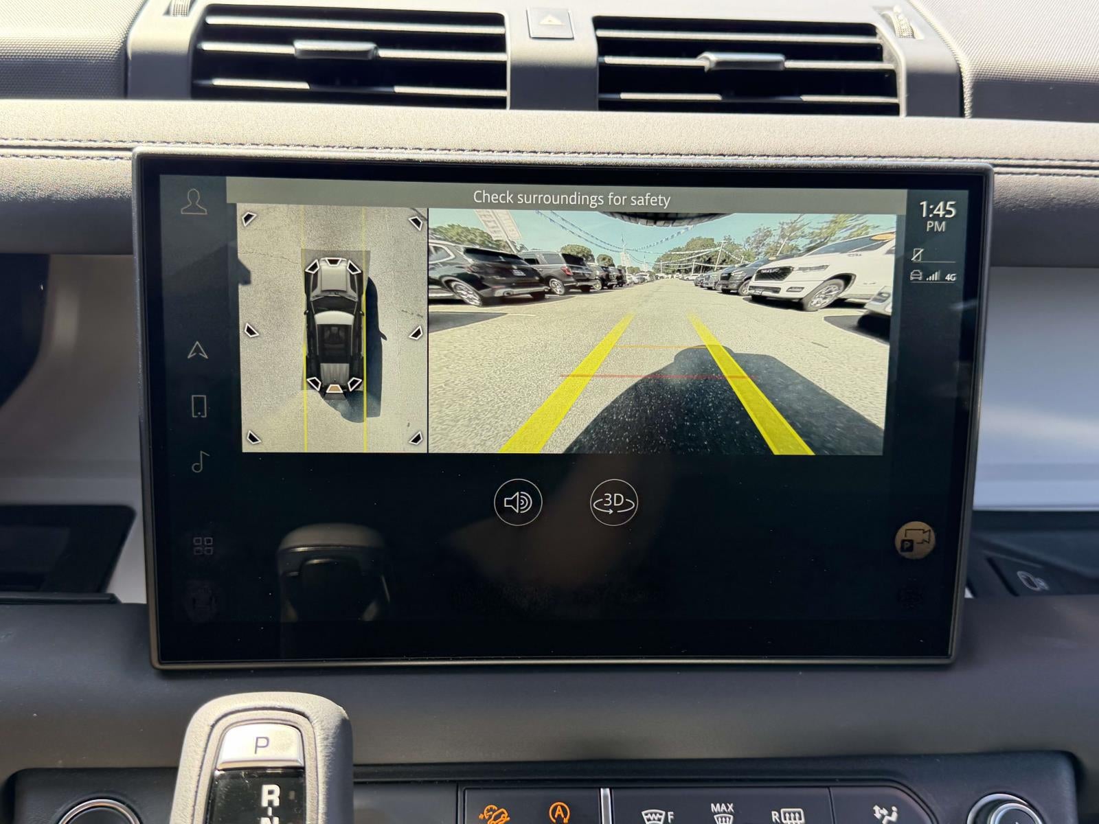 2025 Land Rover Defender 110 P300