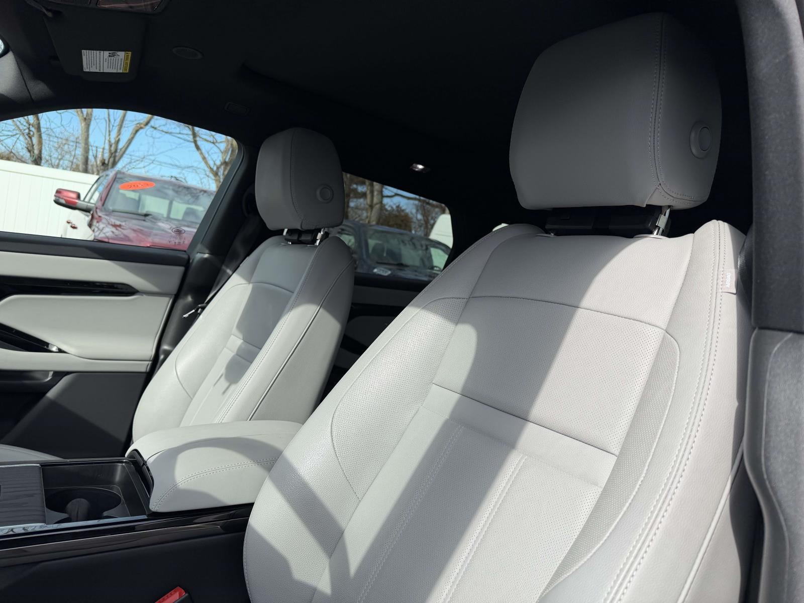 2026 Land Rover Range Rover Evoque Core S