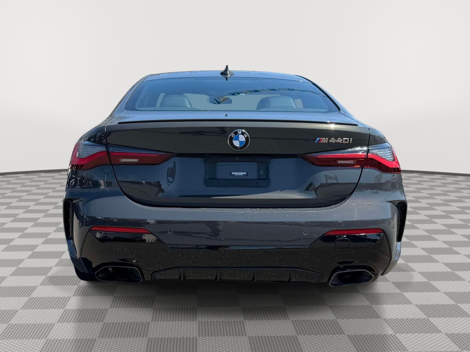 2022 BMW M440i M440i