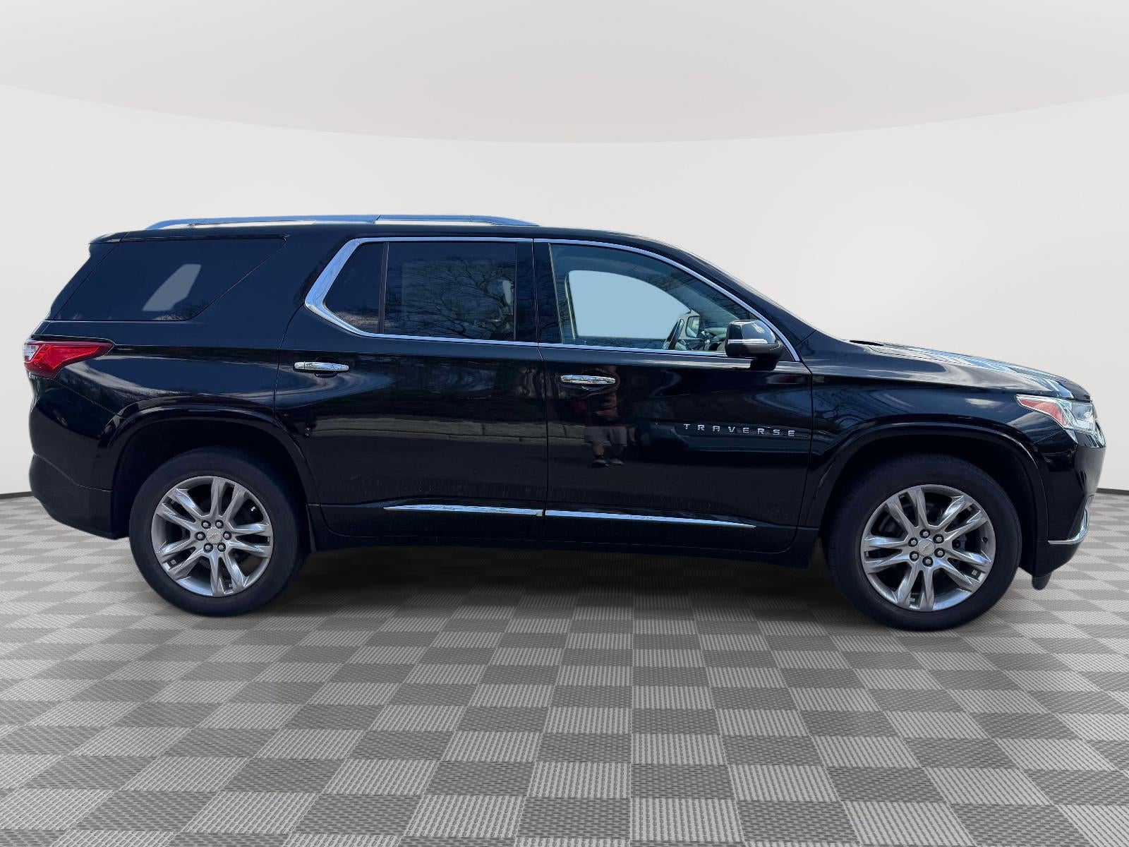 2021 Chevrolet Traverse AWD High Country