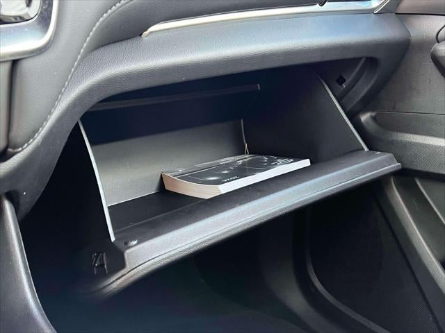 2024 Chevrolet Traverse Limited LT Cloth