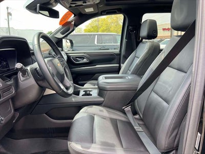2023 Chevrolet Suburban LT