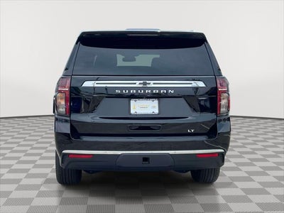2023 Chevrolet Suburban LT