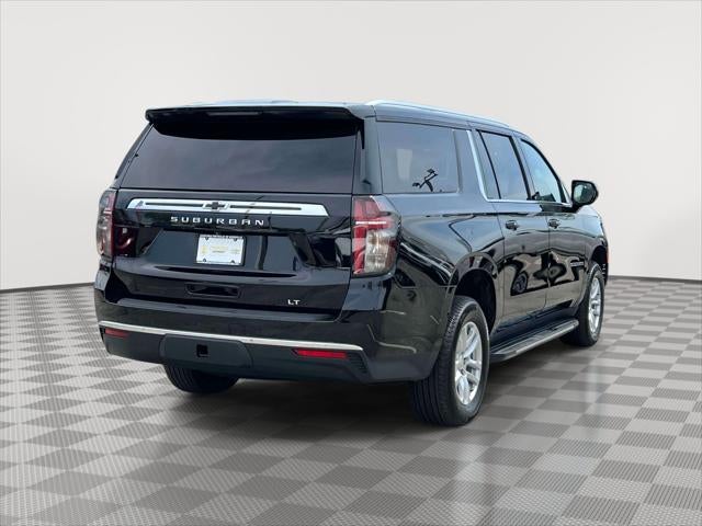 2023 Chevrolet Suburban LT