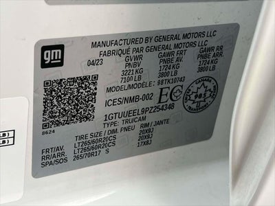2023 GMC Sierra 1500 AT4